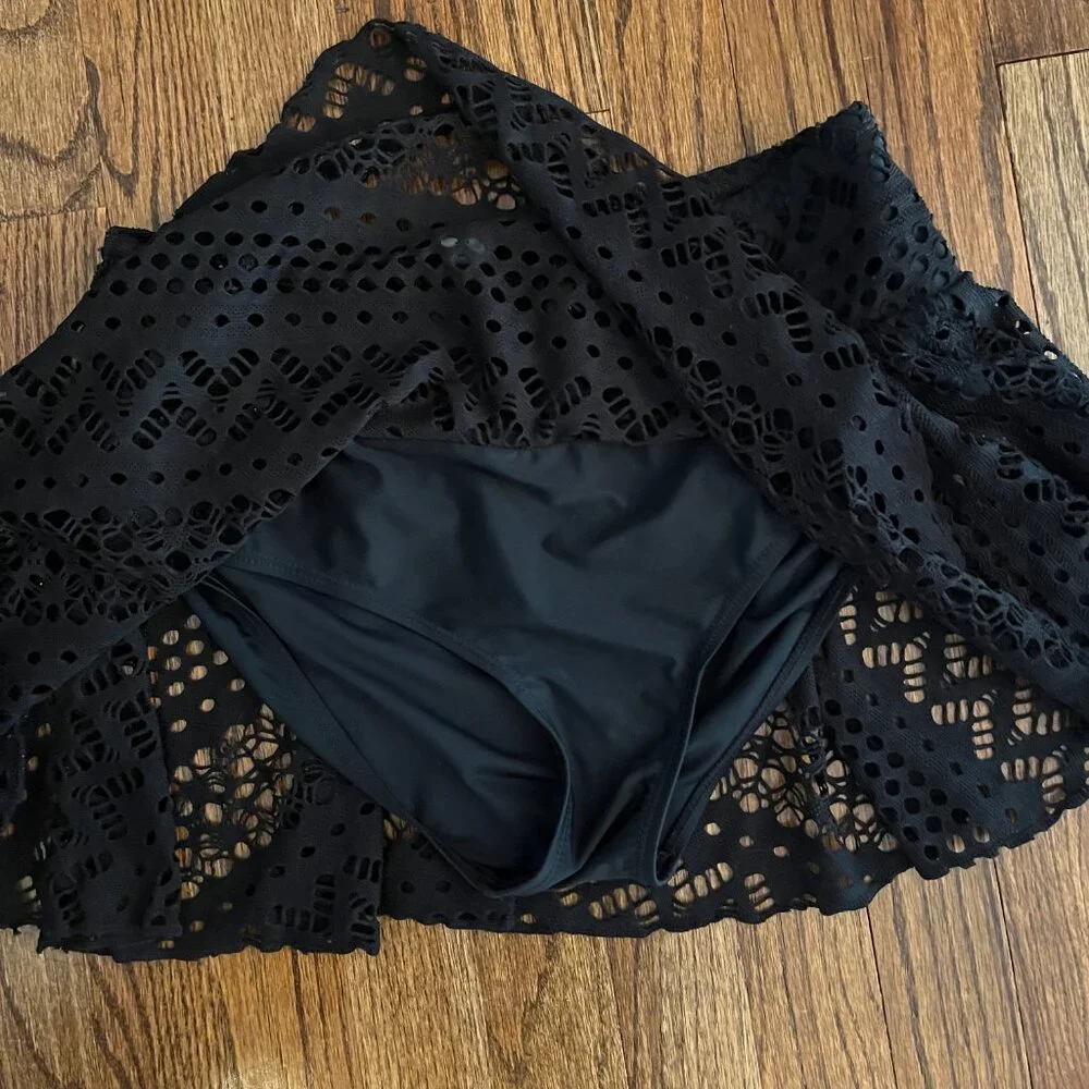 REKITA Women's Black Lace Swim Skirt Boho Whimsigoth Beachwear Chic Coquette M